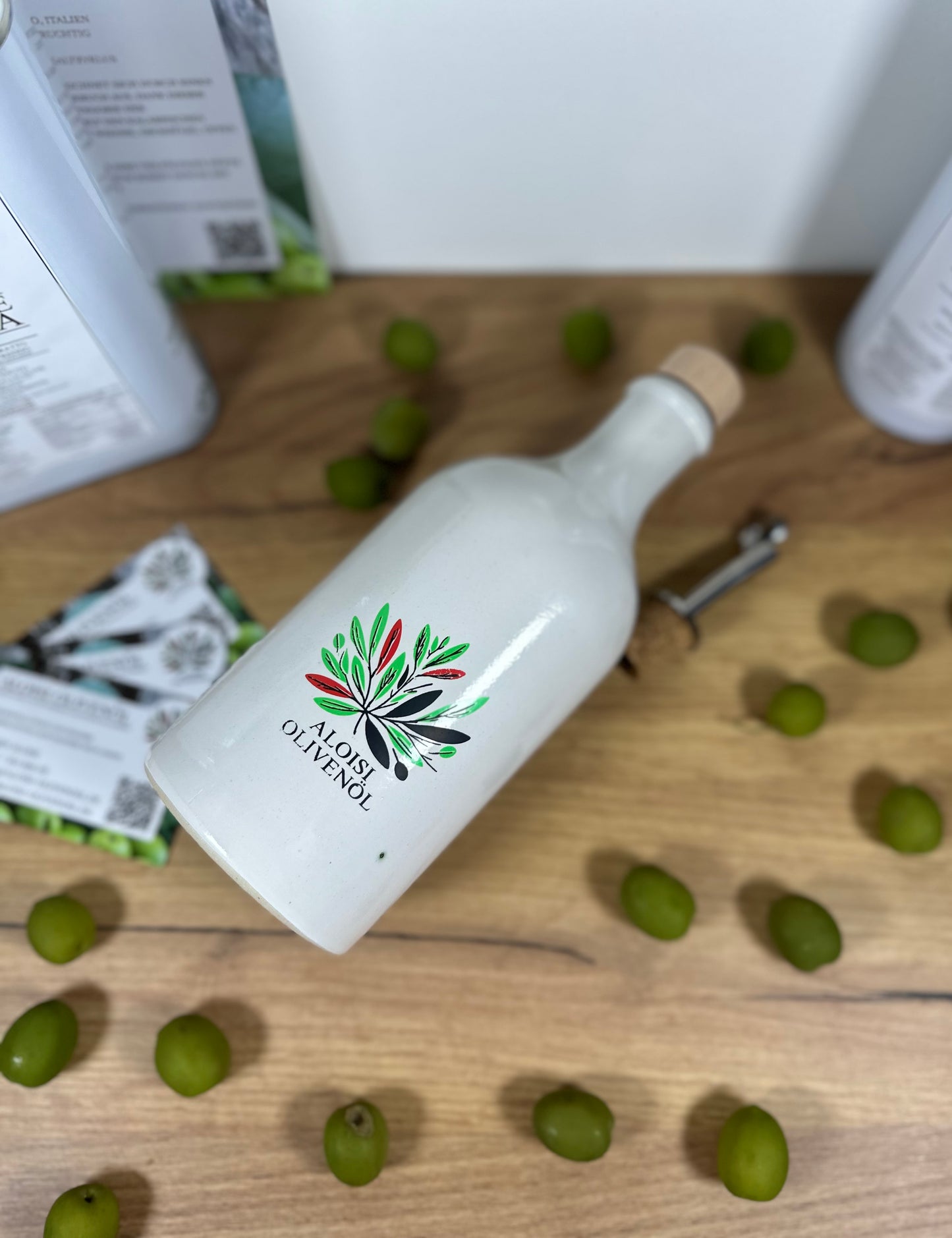 Ölflasche aus Steinzeug – 500 ml, cremeweiß, inkl. Ausgießer